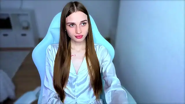 StellaLawless online show from 09.15.25