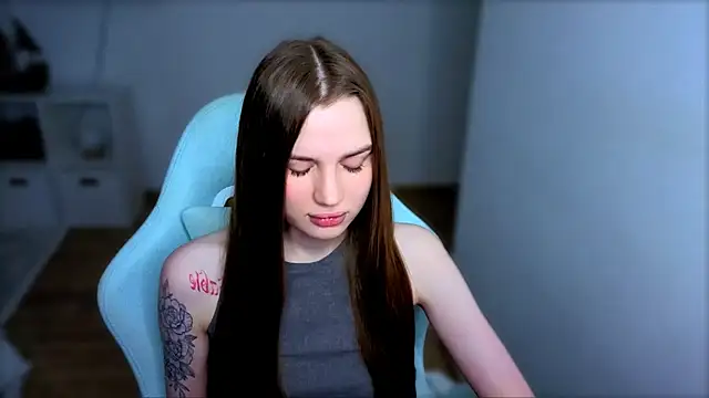 StellaLawless online show from 02.05.26