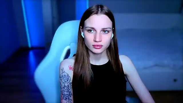 Snapshot of StellaLawless chatting on 06.30.26 StellaLawless online show from 06.30.26