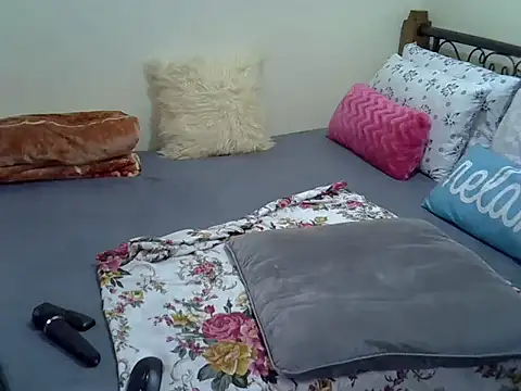 Sweet Bear online show from 03.27.26