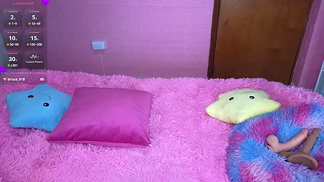 Snapshot of keity_moon chatting on 01.22.25 keity moon online show from 01.22.25