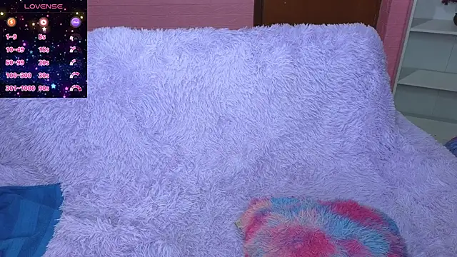 Snapshot of keity_moon chatting on 02.19.25 keity moon online show from 02.19.25