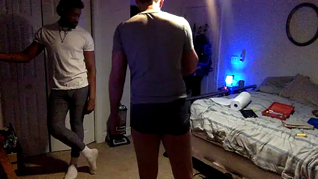 Snapshot of TheOnlyTwinTowers chatting on 02.17.25 TheOnlyTwinTowers online show from 02.17.25