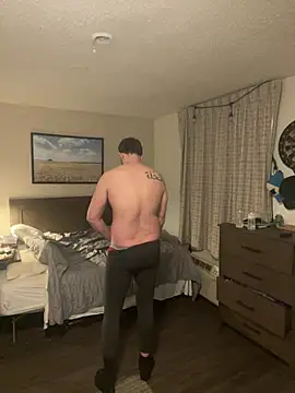 Snapshot of TheOnlyTwinTowers chatting on 02.19.26 TheOnlyTwinTowers online show from 02.19.26