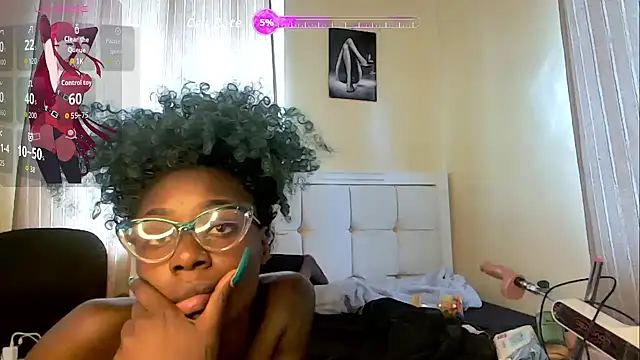 Lunarfreaky online show from 09.20.25