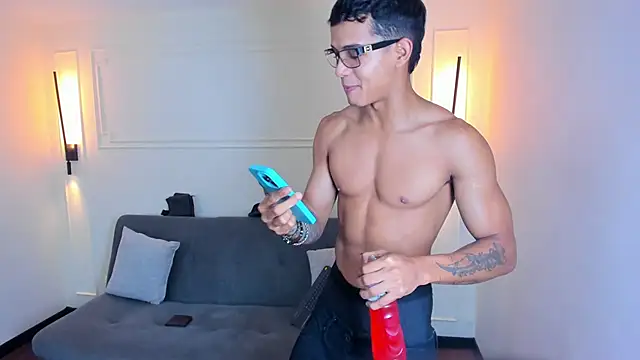 Paradise boy s online show from 09.17.25