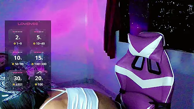 Ms-Zoehans online show from 10.16.25