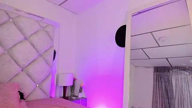 alessiaferry online show from 02.20.26