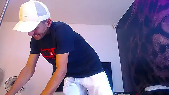 DOMINIT HOT online show from 09.09.25