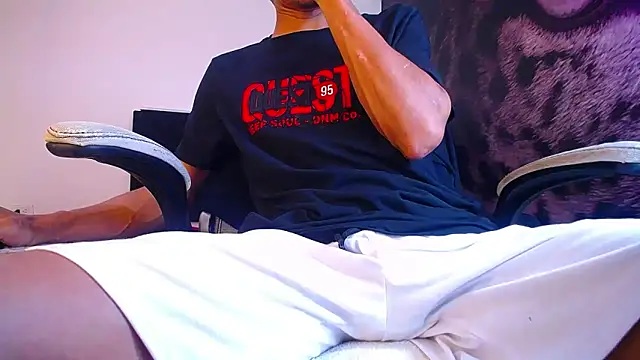 DOMINIT HOT online show from 09.11.25