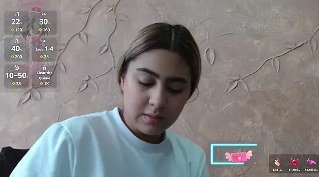 Snapshot of Miabonnett_ chatting on 02.17.25 Miabonnett online show from 02.17.25