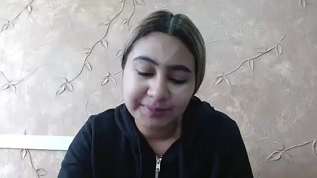 Snapshot of Miabonnett_ chatting on 02.18.25 Miabonnett online show from 02.18.25