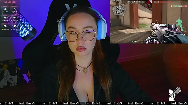 Emili1- online show from 04.25.26