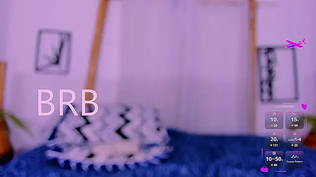 Snapshot of _RedMoon chatting on 12.05.24 RedMoon online show from 12.05.24