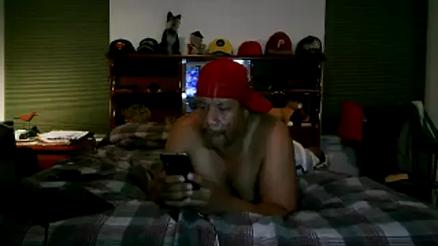 Snapshot of pimpdaddy4ever chatting on 10.23.25 pimpdaddy4ever online show from 10.23.25