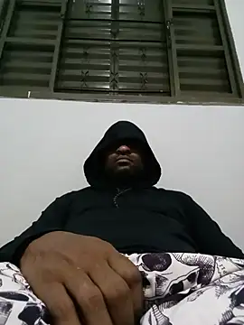 Snapshot of Beto0815 chatting on 05.27.26 Beto0815 online show from 05.27.26