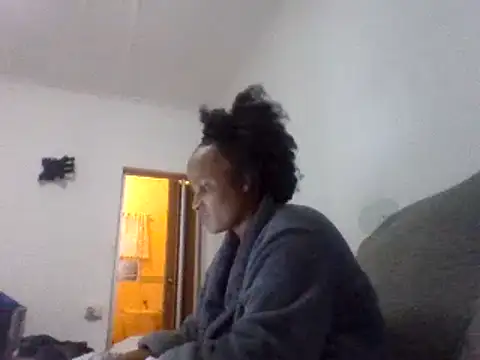 Snapshot of BabeAssXX chatting on 02.17.25 BabeAssXX online show from 02.17.25