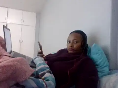 Snapshot of BabeAssXX chatting on 03.19.25 BabeAssXX online show from 03.19.25