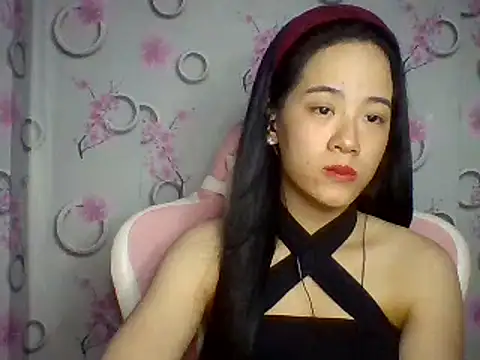 Nana-68 online show from 10.18.25