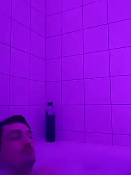 Wesleymodel online show from 01.08.26