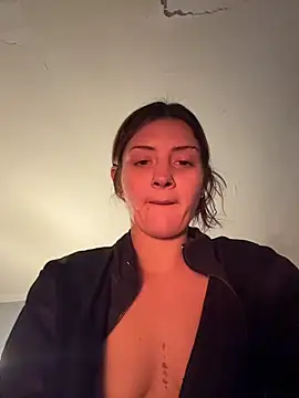 emilysue1 online show from 12.02.25