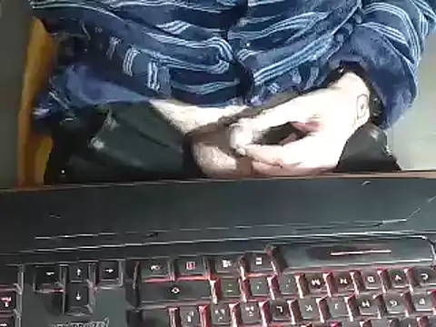 Snapshot of Adri_gard chatting on 12.03.24 Adri gard online show from 12.03.24