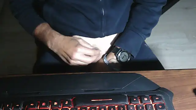 Snapshot of Adri_gard chatting on 10.05.25 Adri gard online show from 10.05.25