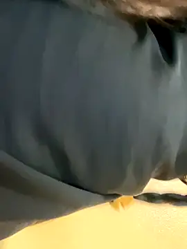 Evelyn Moon online show from 12.22.25