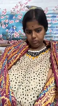 Snapshot of Beauty-queen chatting on 02.04.25 Beauty-queen online show from 02.04.25
