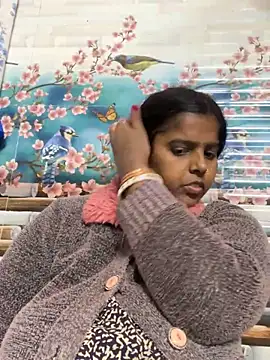 Snapshot of Beauty-queen chatting on 02.12.25 Beauty-queen online show from 02.12.25