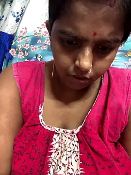 Snapshot of Beauty-queen chatting on 09.12.25 Beauty-queen online show from 09.12.25