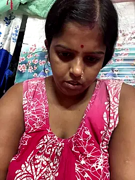 Beauty-queen online show from 10.13.25