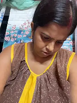 Beauty-queen online show from 10.22.25