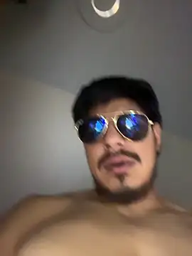 MynameisPaco online show from 11.17.25