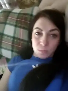 NikaXBerry online show from 02.02.25