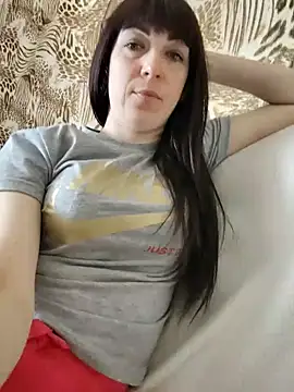 NikaXBerry online show from 03.17.25