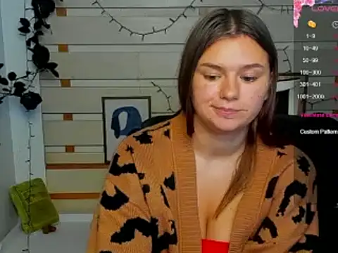Josephine Kiss online show from 07.06.26