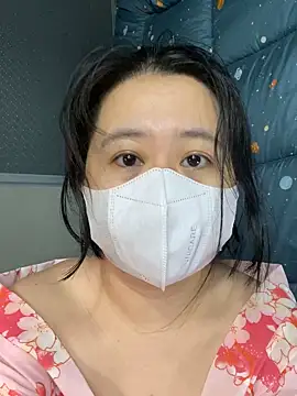 ninini92 online show from 02.16.25