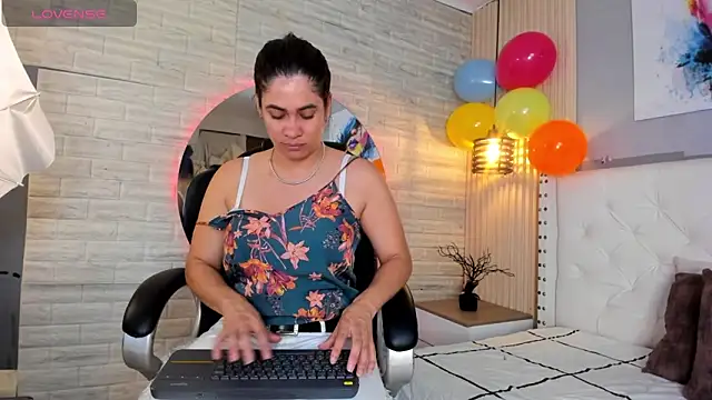 sussy  stone online show from 05.14.26