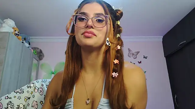 caroline jonson online show from 12.13.25