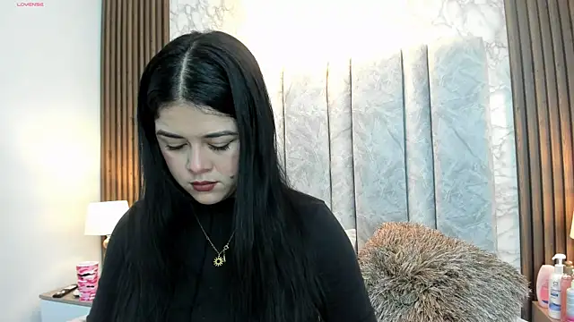 tifany  ross online show from 02.16.25