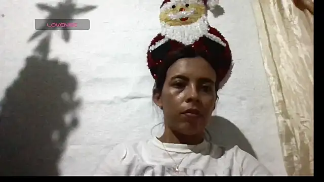 Snapshot of stefany_sexxx chatting on 12.16.25 stefany sexxx online show from 12.16.25