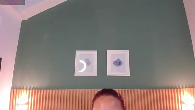  anavictoria  online show from 12.16.25