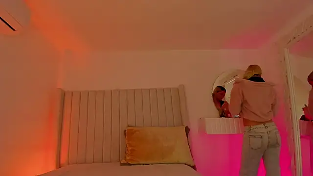 Shelynna azzul online show from 03.27.26