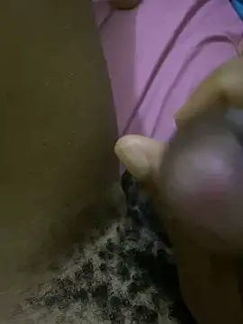 Snapshot of rarely157 chatting on 03.14.25 rarely157 online show from 03.14.25