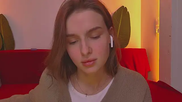 Snapshot of Whitney_Svonn chatting on 03.21.25 Whitney Svonn online show from 03.21.25