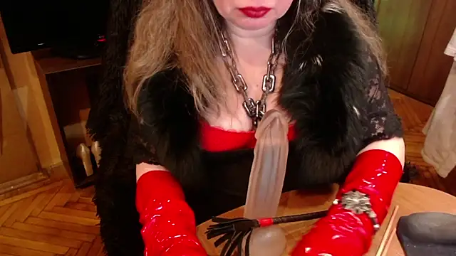 Miss Tress online show from 01.08.25