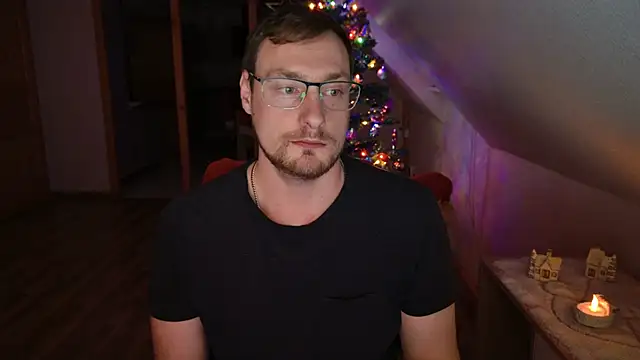 Relsxboy online show from 12.10.24