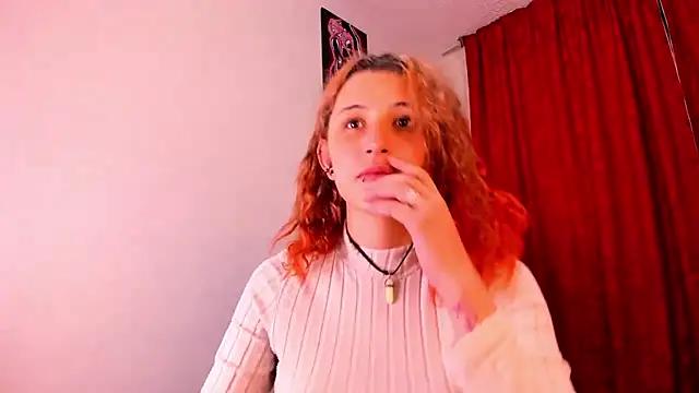 Snapshot of valent_27 chatting on 09.18.25 valent 27 online show from 09.18.25