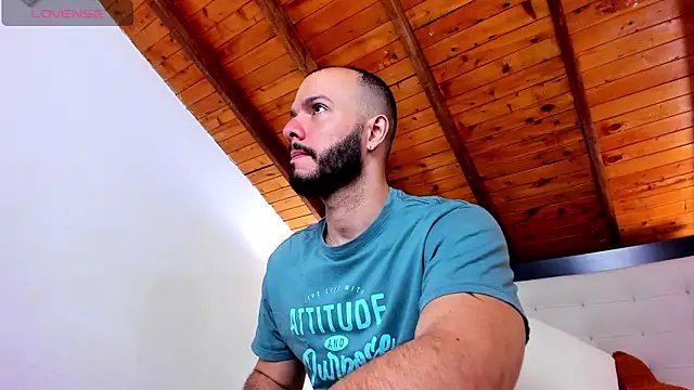 Tom Bailey online show from 10.20.25